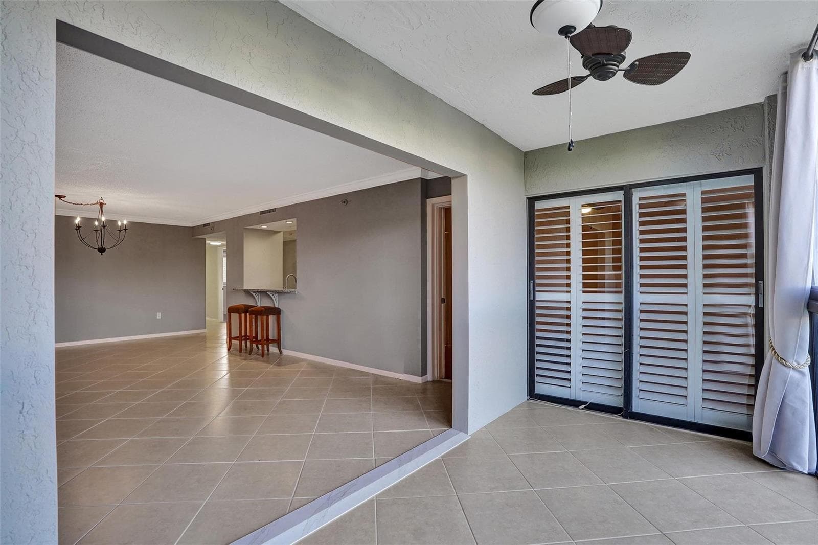 2334 S Cypress Bend Drive # 304, Pompano Beach FL 33069 photo 5