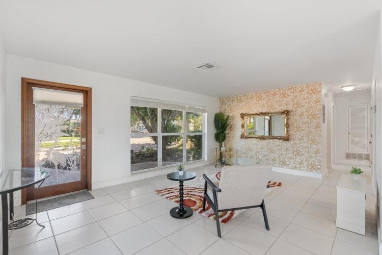 1001 SE 5 Avenue, Pompano Beach FL 33060 photo 5