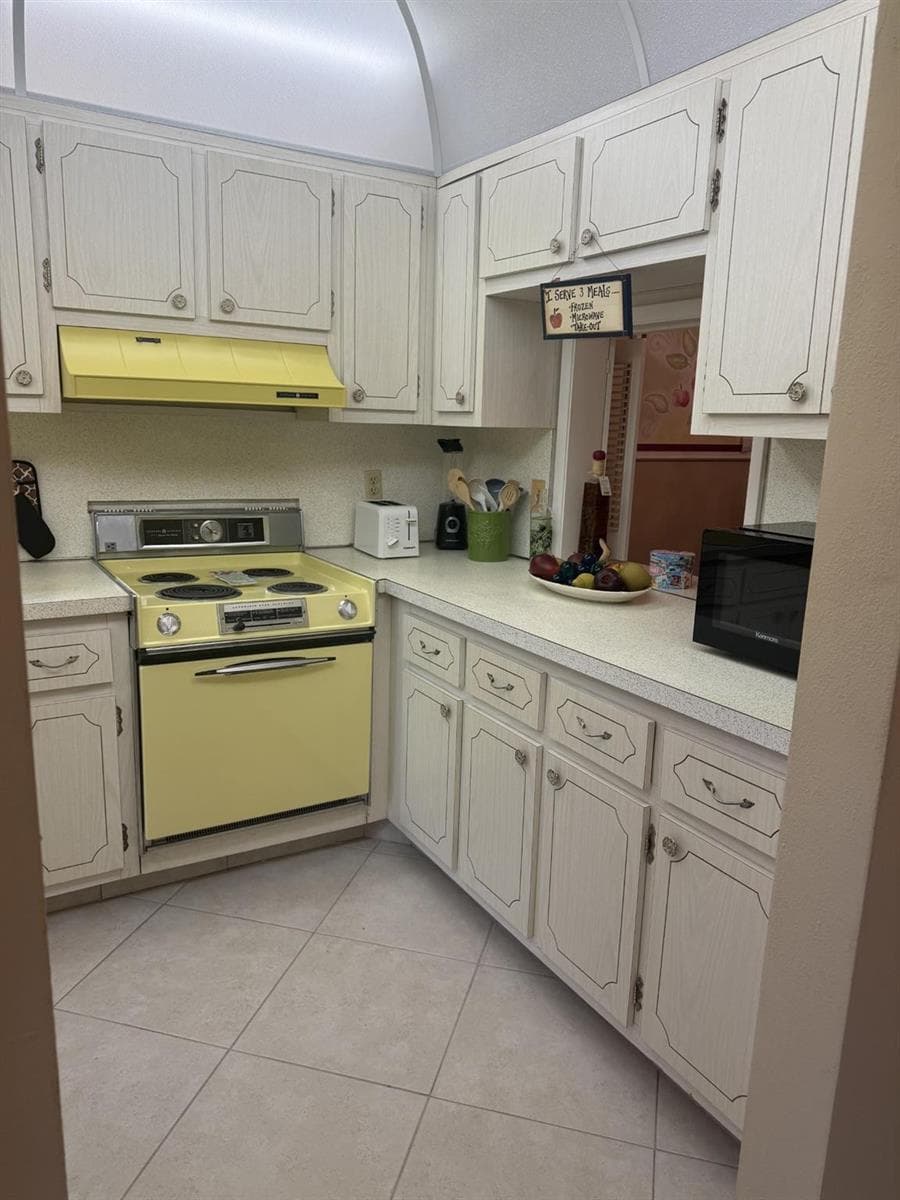 2050 NE 39th Street # 211w, Lighthouse Point FL 33064 photo 3