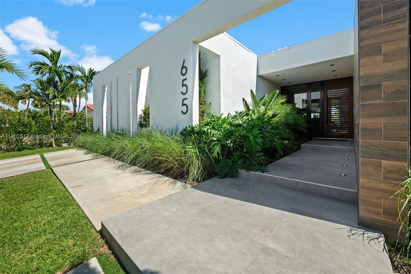 655 Layne Blvd # 0, Hallandale Beach FL 33009 photo 2