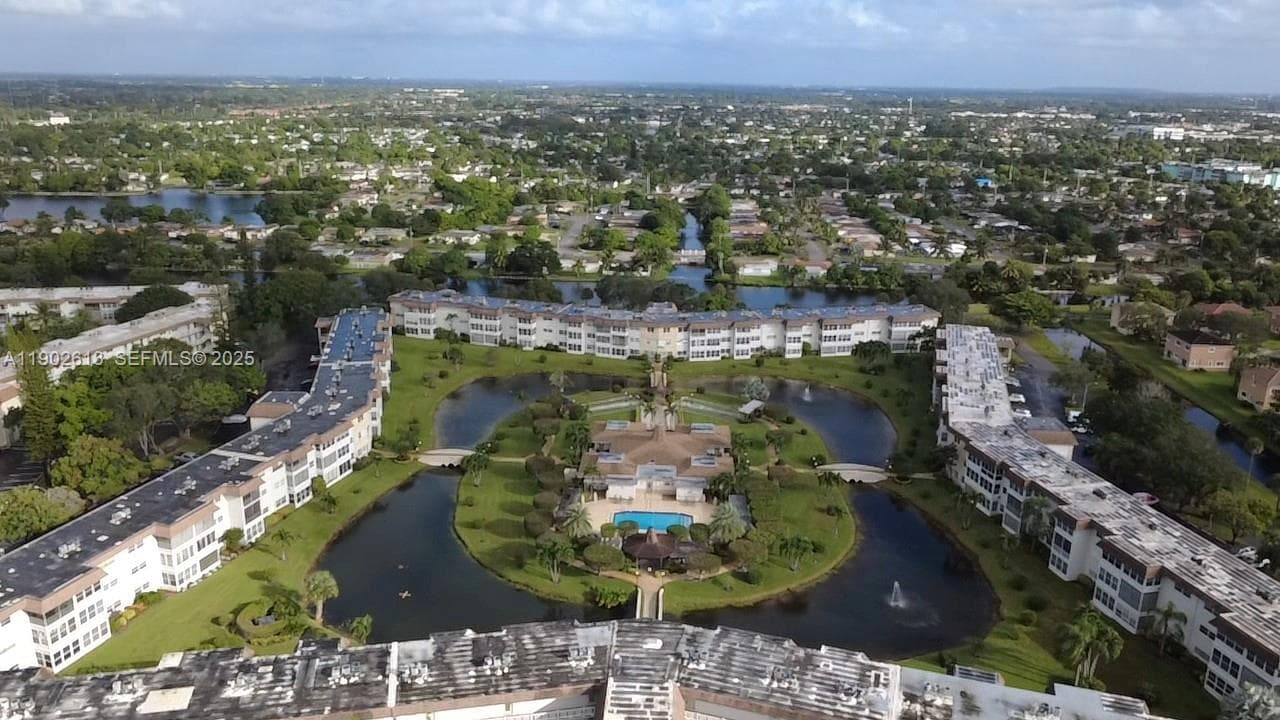 4700 NW 35TH ST # 602, Lauderdale Lakes FL 33319 photo 2