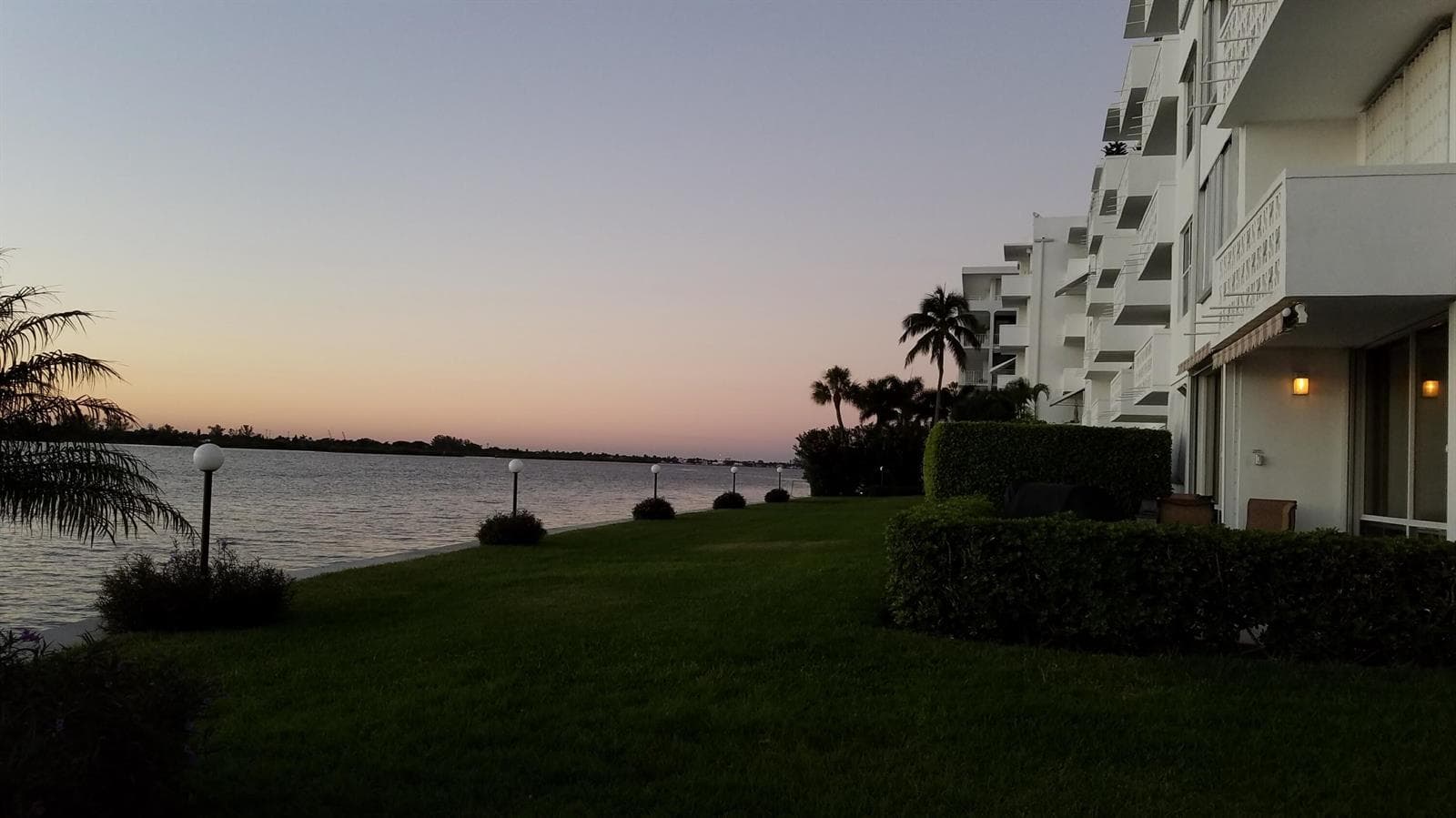 2840 S Ocean Boulevard # 3230, Palm Beach FL 33480 photo 2