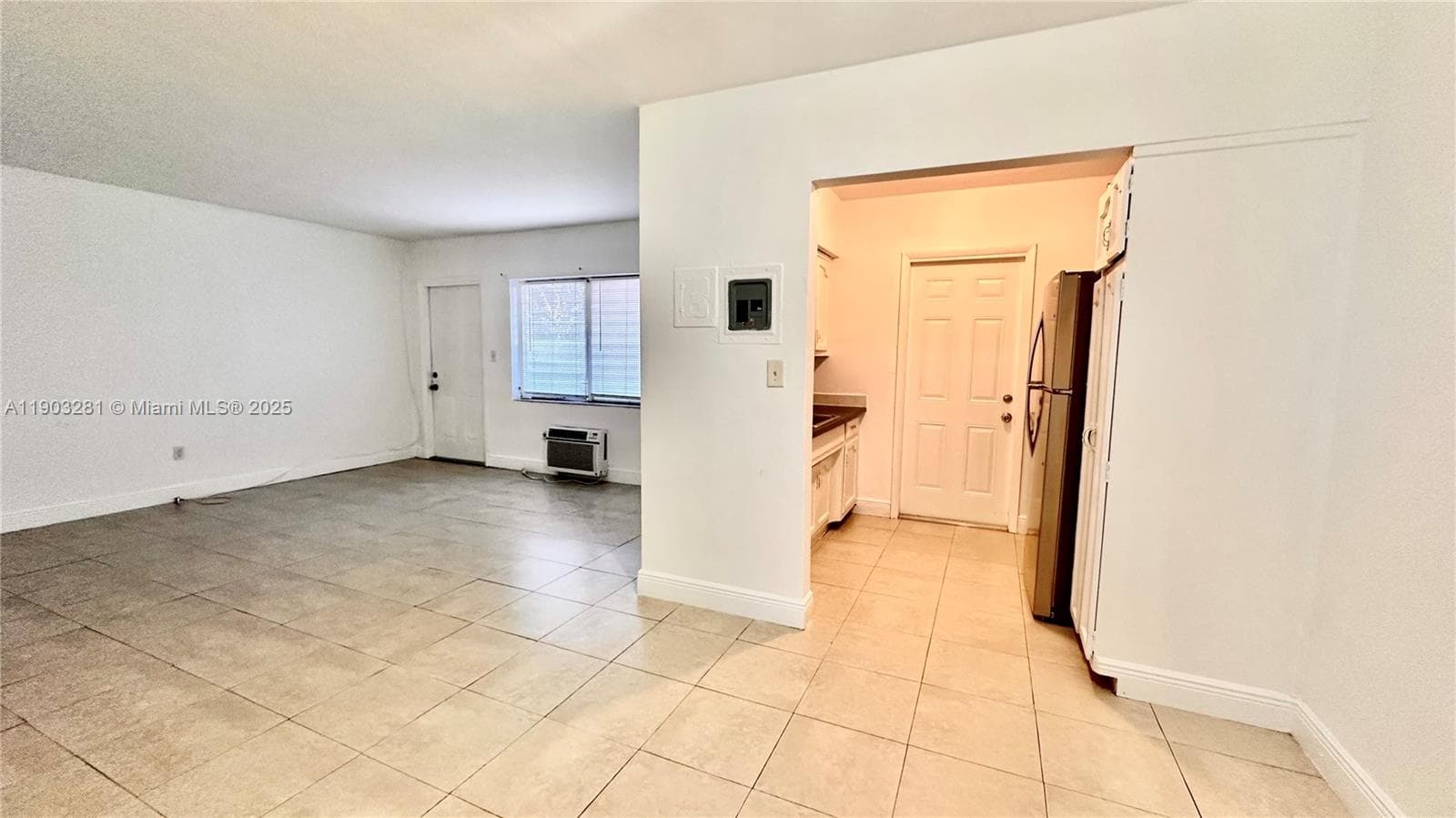 1955 Normandy Dr # 2, Miami Beach FL 33141 photo 2