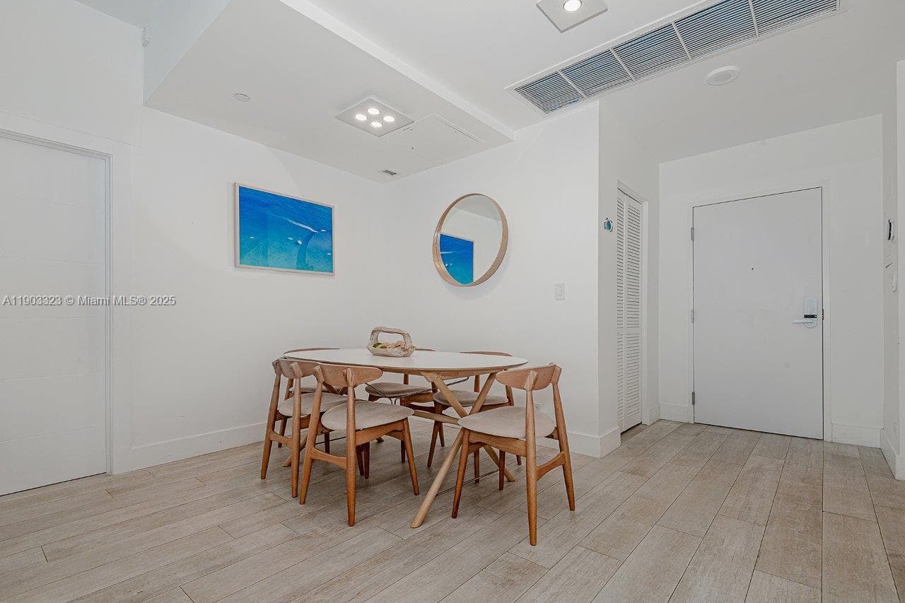 2301 Collins Ave # PH21, Miami Beach, FL 33139 photo 5