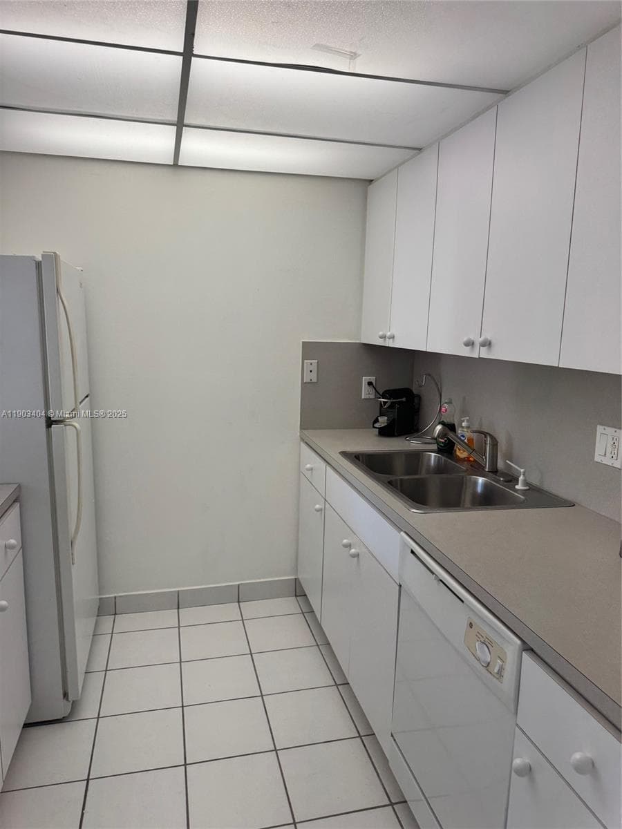 14401 N Kendall Dr # 303N, Miami FL 33186 photo 4