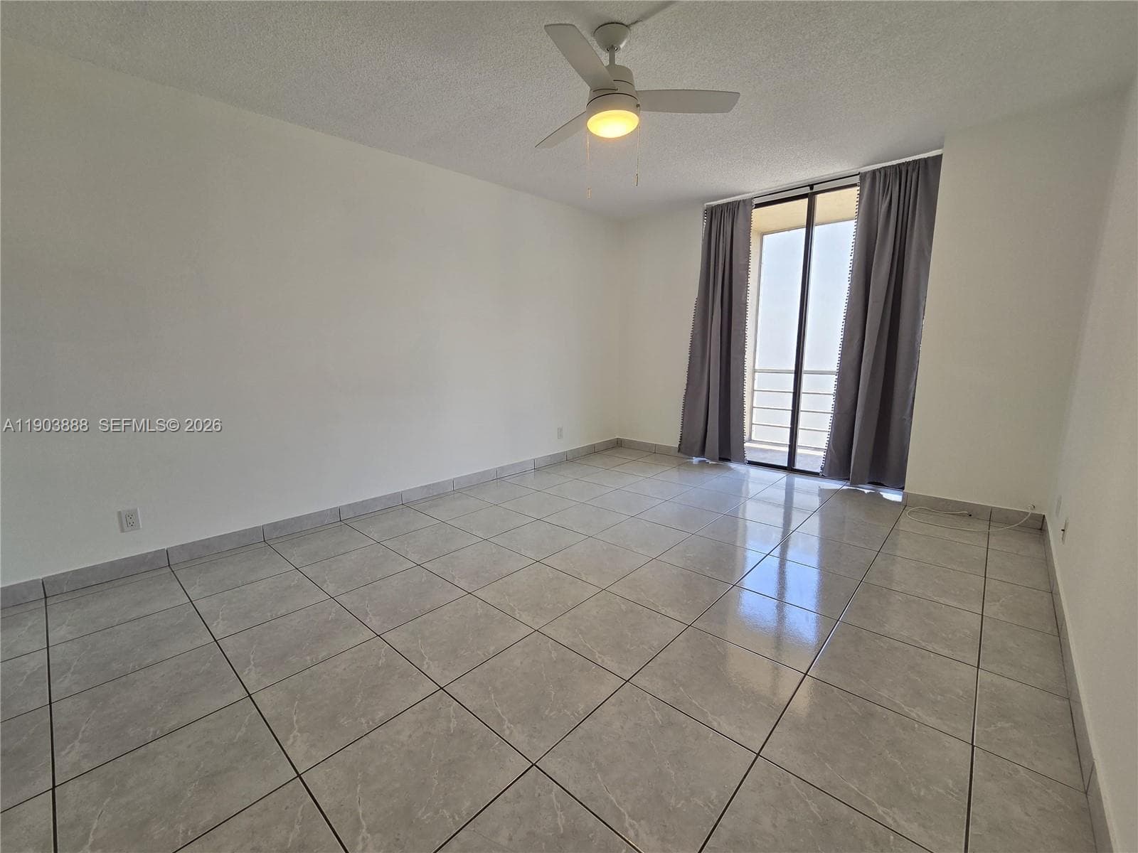 2821 N Miami Beach Blvd # 5O, North Miami Beach FL 33160 photo 3