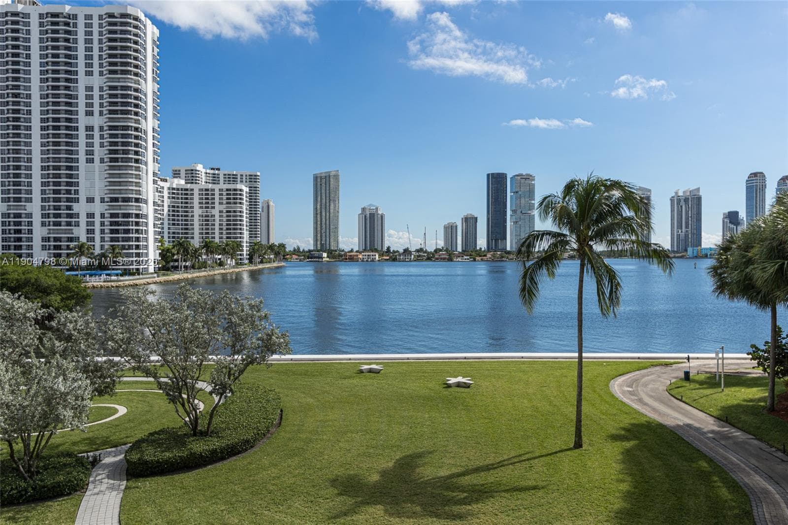 3370 Hidden Bay Dr # 303, Aventura FL 33180 photo 3