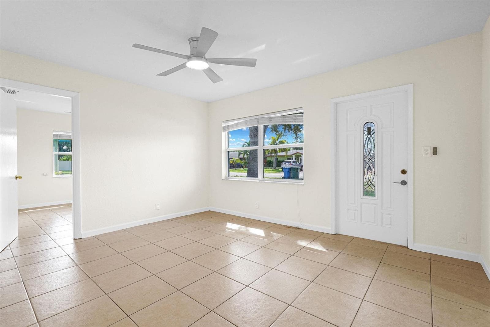 261 NE 45th Street, Oakland Park FL 33334 photo 5