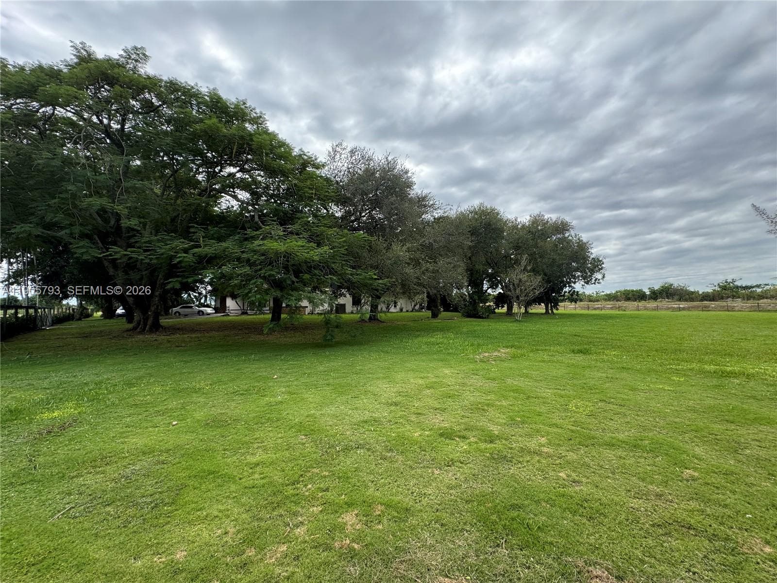 18750 SW 207th Ave, Miami FL 33187 photo 3