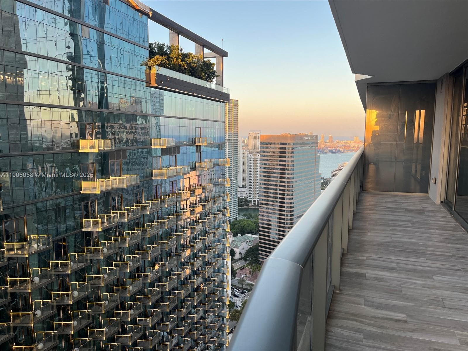 801 S Miami Ave # 4309, Miami FL 33130 photo 3
