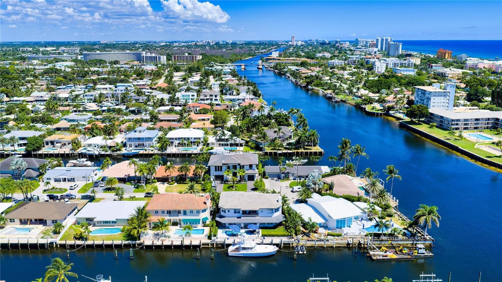 1580 SE 8th Street, Deerfield Beach FL 33441 photo 2