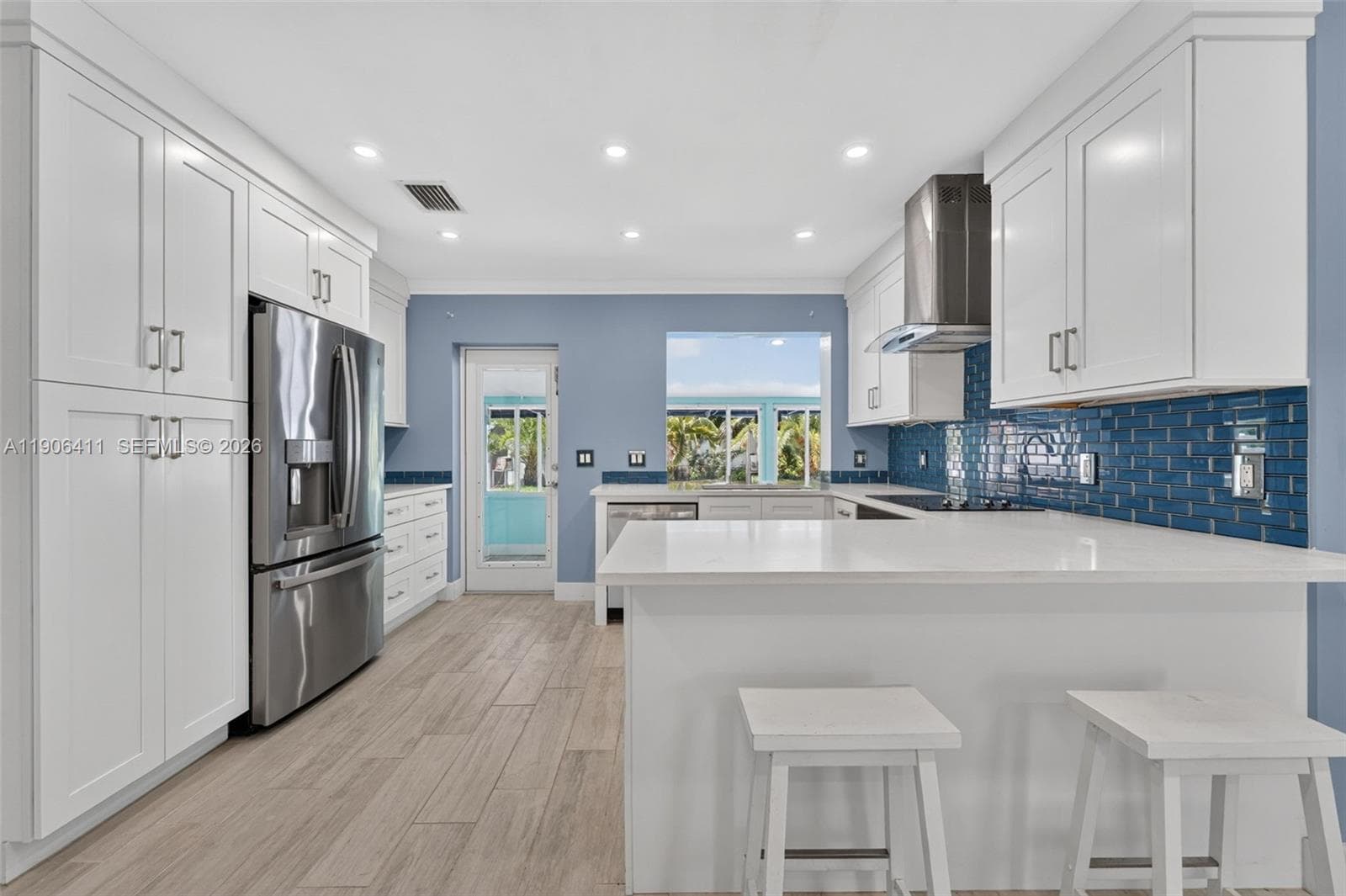 717 SE 2nd St, Deerfield Beach FL 33441 photo 4