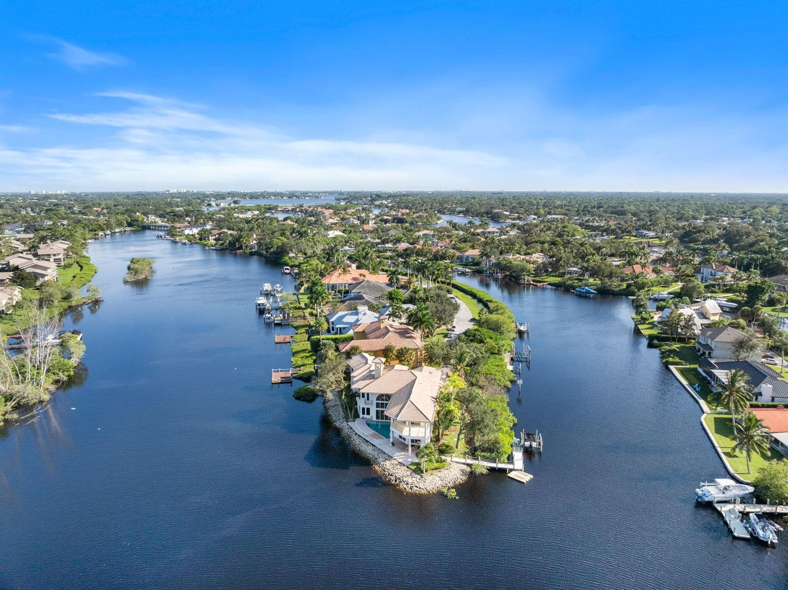 18499 SE Palm Island Lane, Jupiter FL 33458 photo 2
