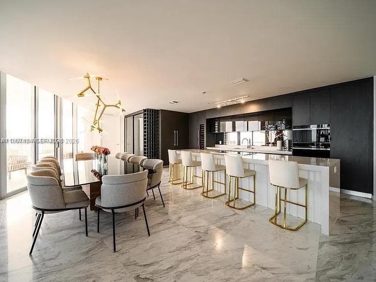 851 NE 1st Ave # 4811, Miami FL 33132 photo 3