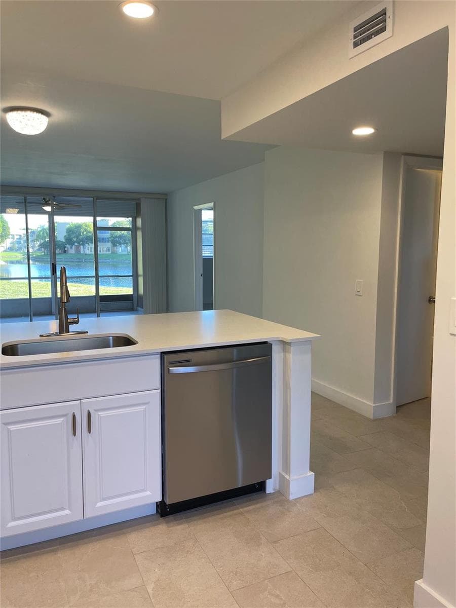 5890 NW 64th Avenue # 103, Fort Lauderdale FL 33319 photo 4