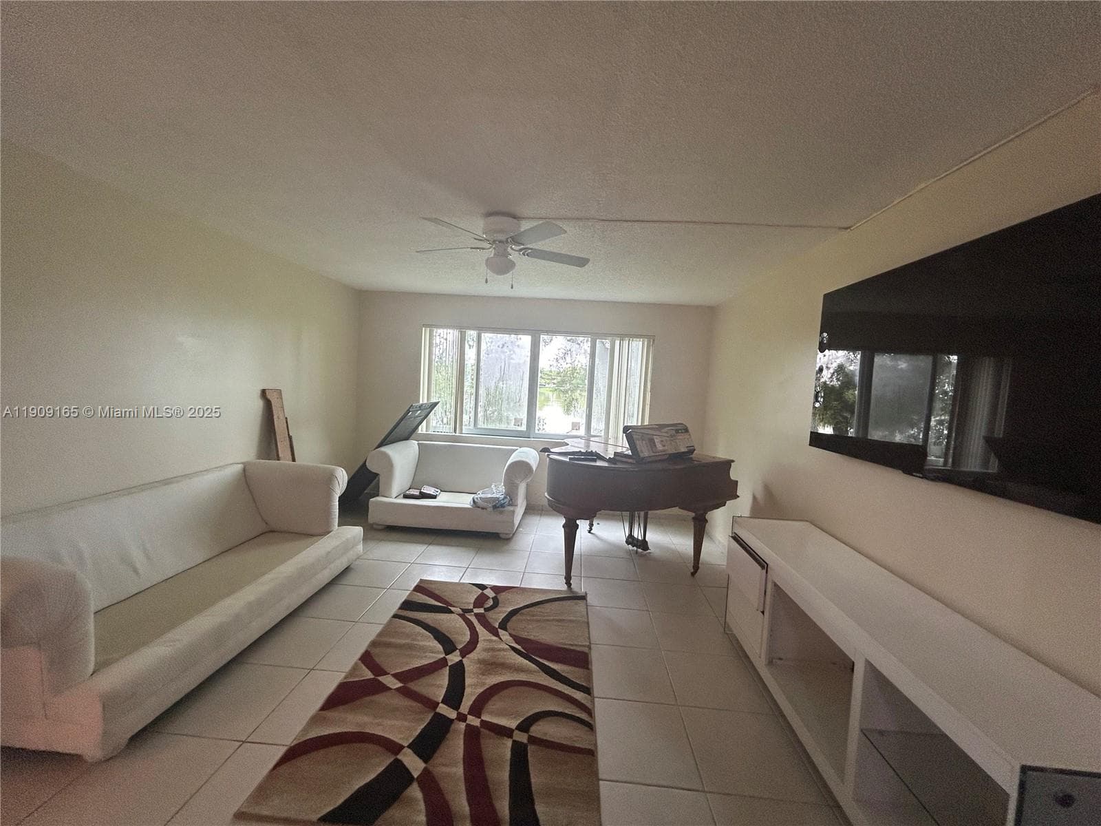 14850 Naranja Lakes Blvd, Homestead FL 33032 photo 2