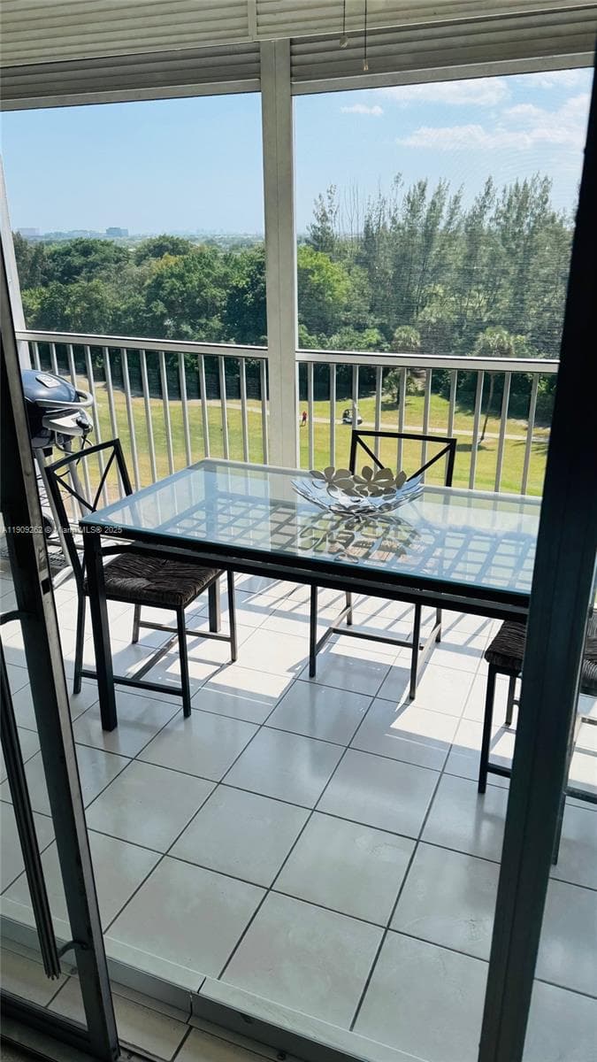 3150 N Palm Aire Dr # 801, Pompano Beach FL 33069 photo 2