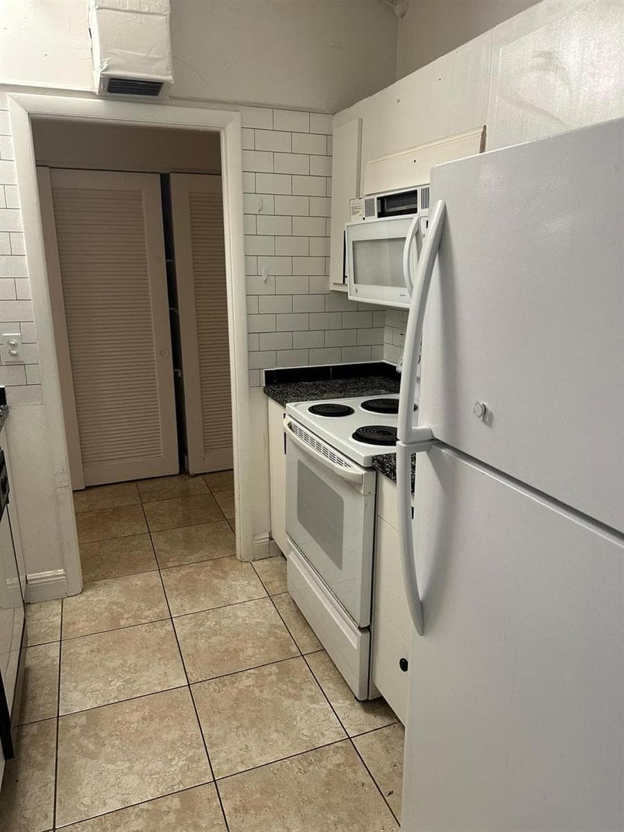 400 N Riverside Drive # 102, Pompano Beach FL 33062 photo 3