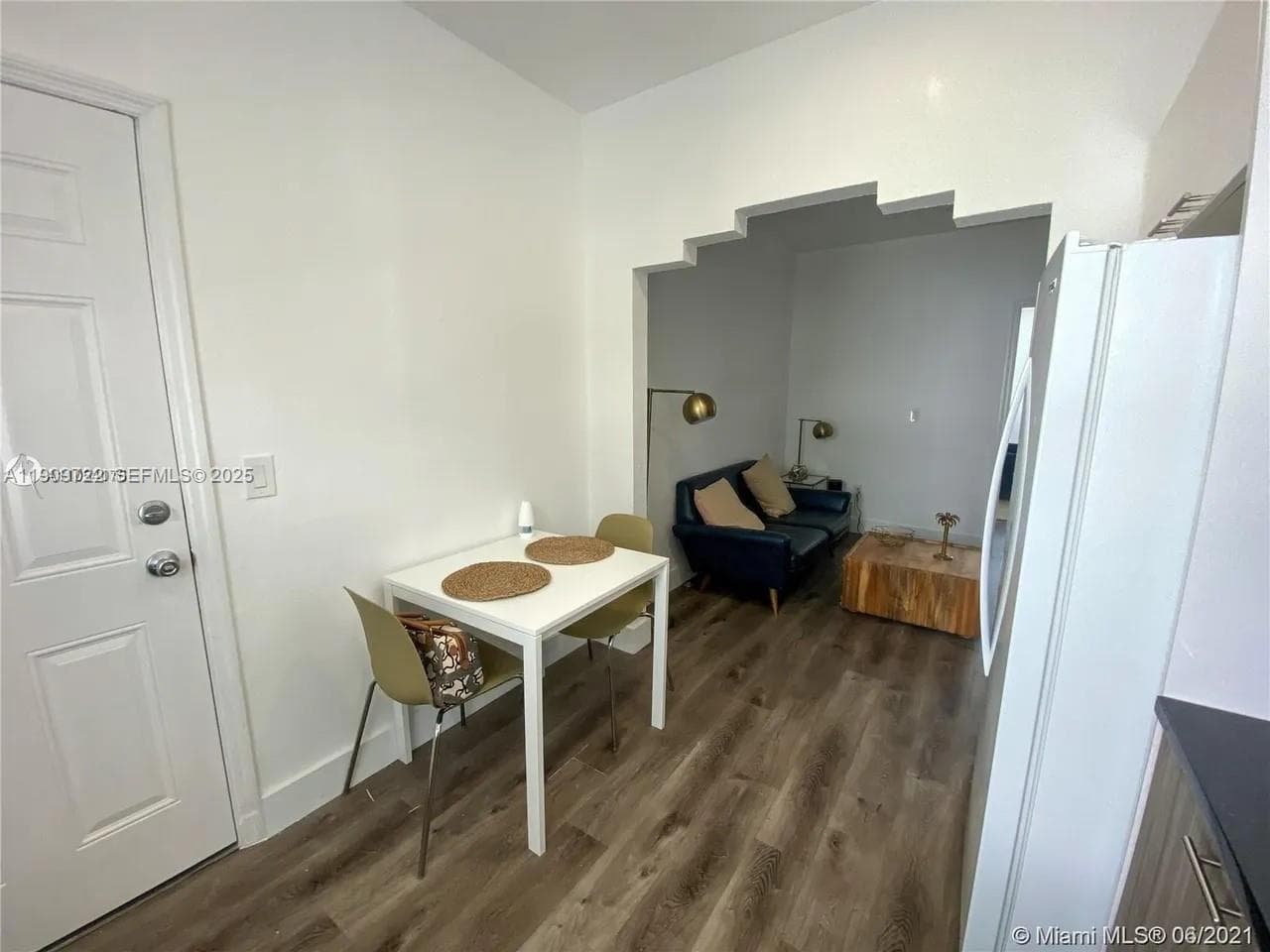 8415 Harding Ave # 5, Miami Beach FL 33141 photo 5