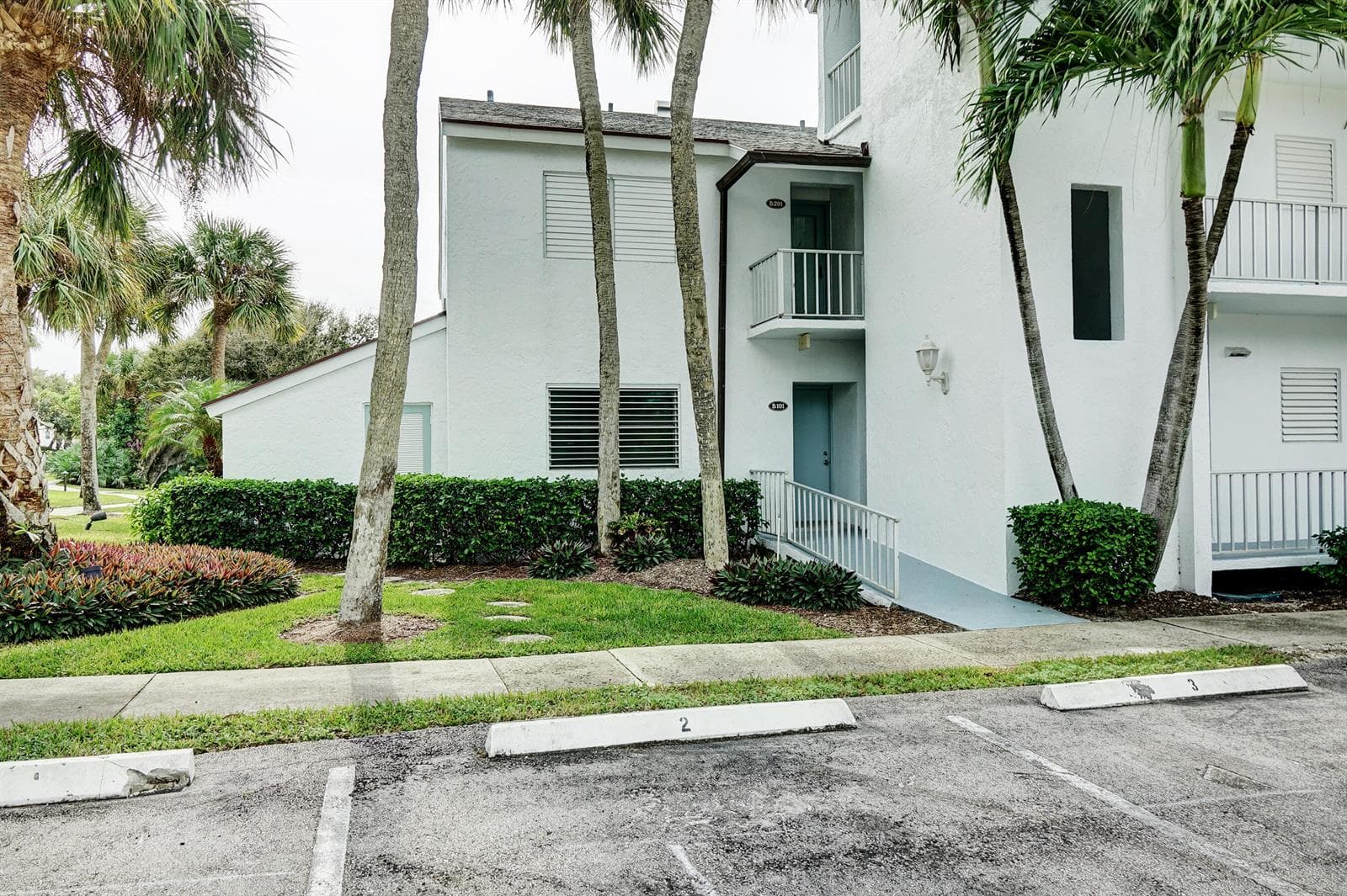 1550 NE Ocean Boulevard # B101, Stuart FL 34996 photo 5