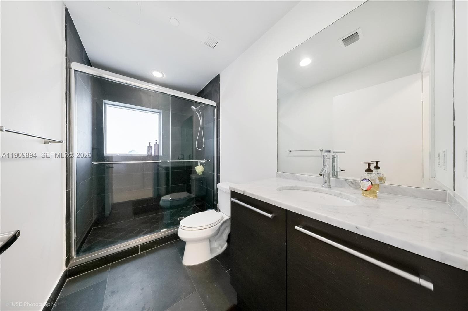 900 Biscayne Blvd # 2602, Miami FL 33132 photo 4