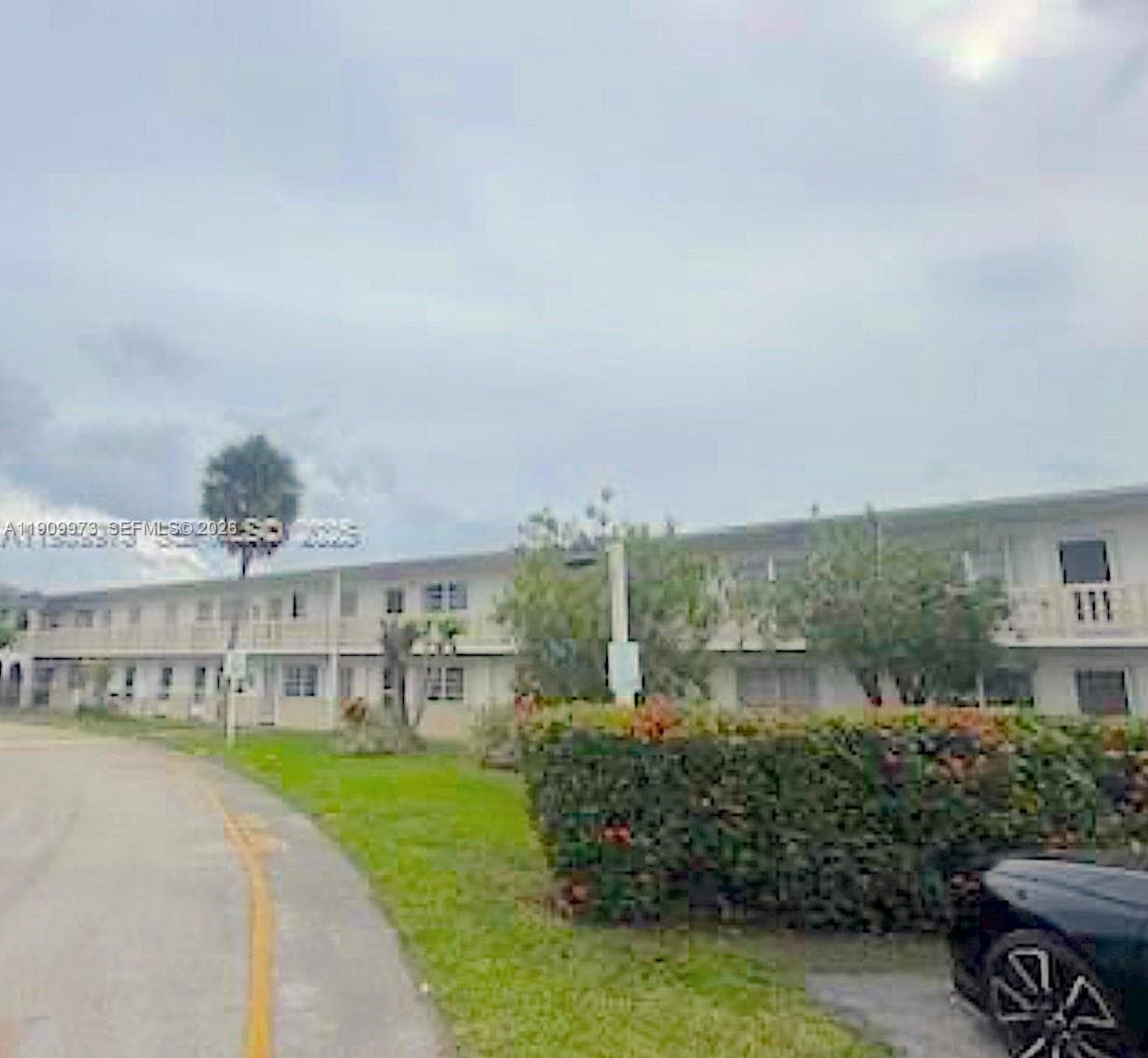20120 NE 2nd Ave # W27, Miami Gardens FL 33179 photo 4