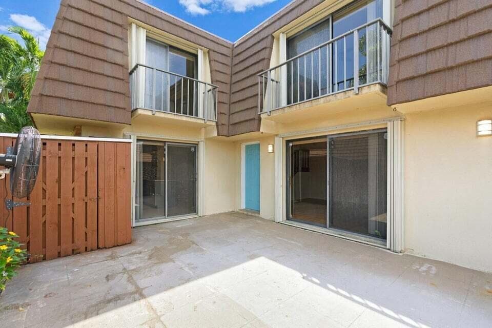 3960 August Drive, Lake Worth FL 33461 photo 3