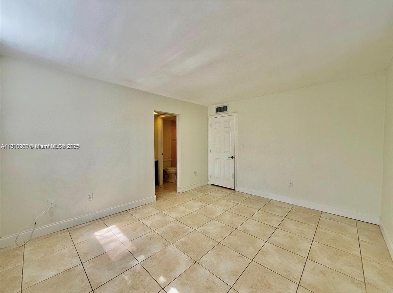 10825 SW 112th Ave # 302, Miami FL 33176 photo 5