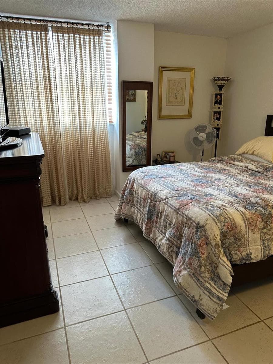 2821 NE N Miami Beach Boulevard # 3M, North Miami Beach FL 33160 photo 5