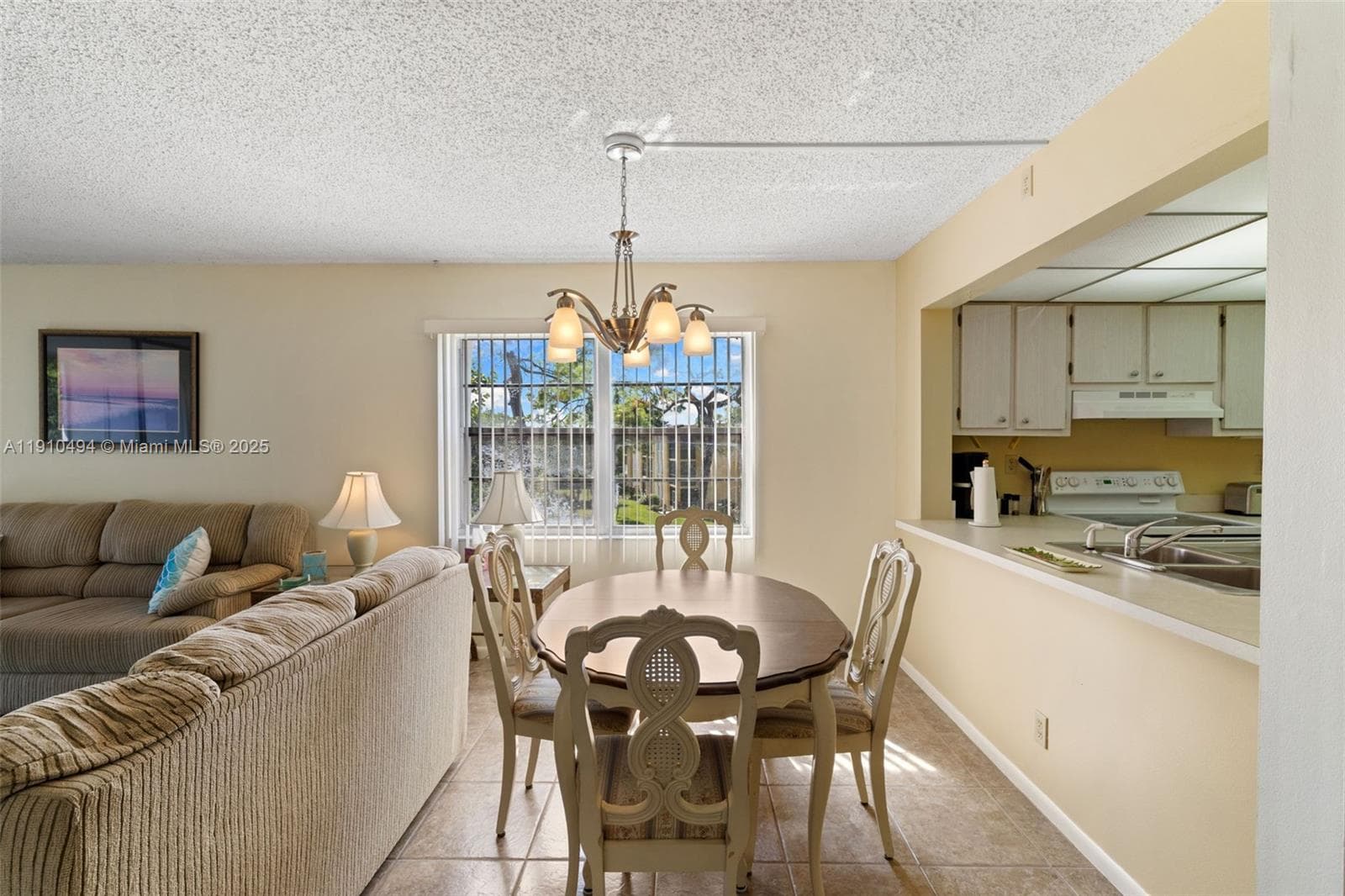 1087 Forest Lakes Drive # 309, Naples FL 34105 photo 4