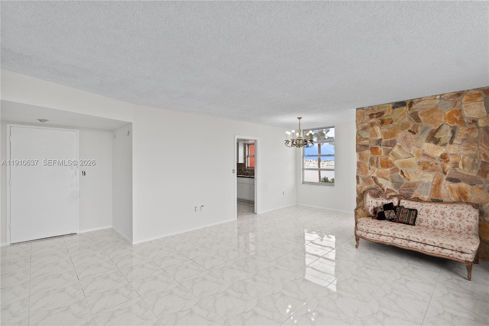 1351 NE Miami Gardens Dr # 406E, Miami FL 33179 photo 5