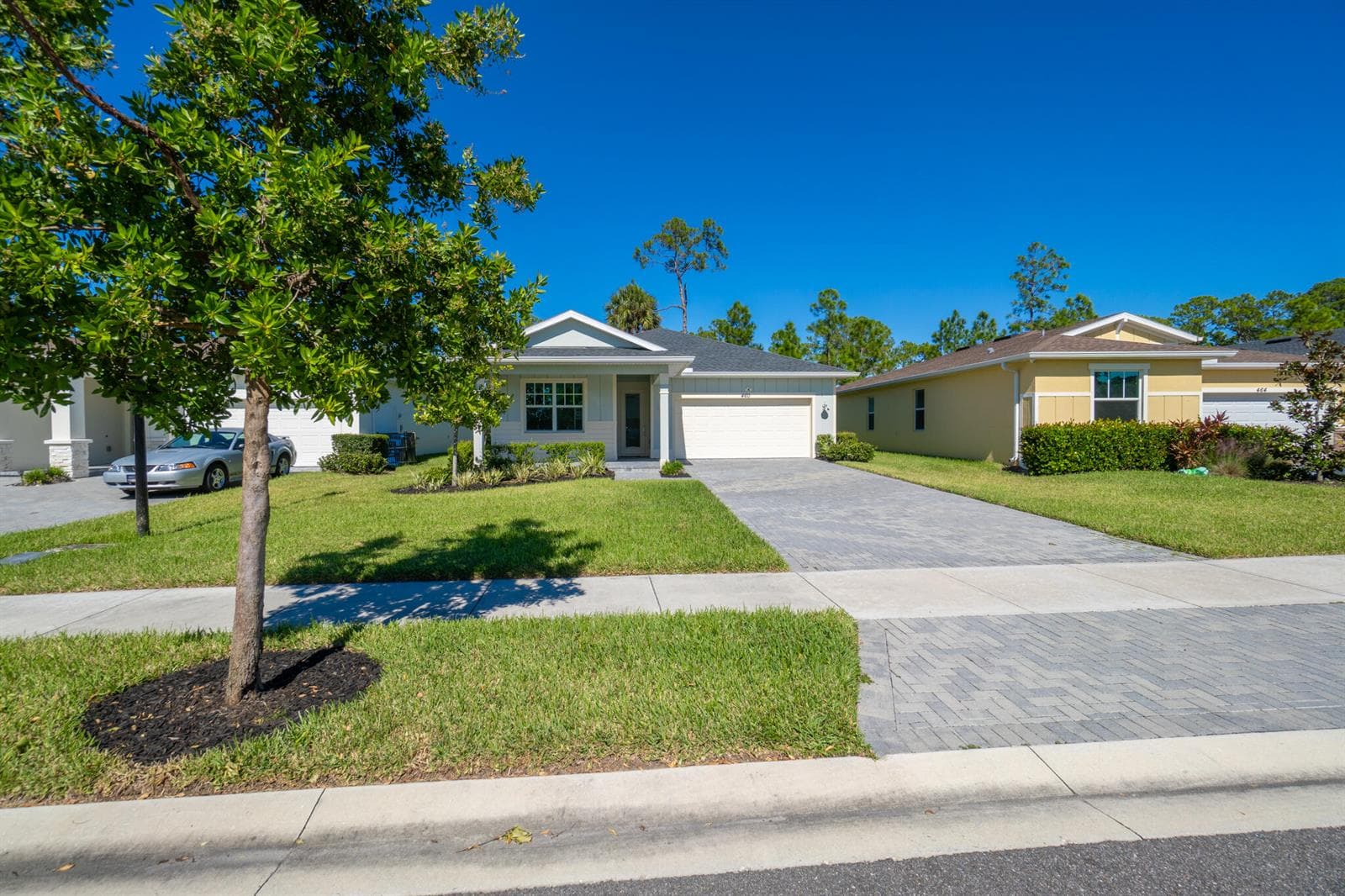 460 Veridian Circle NW, Palm Bay FL 32907 photo 3