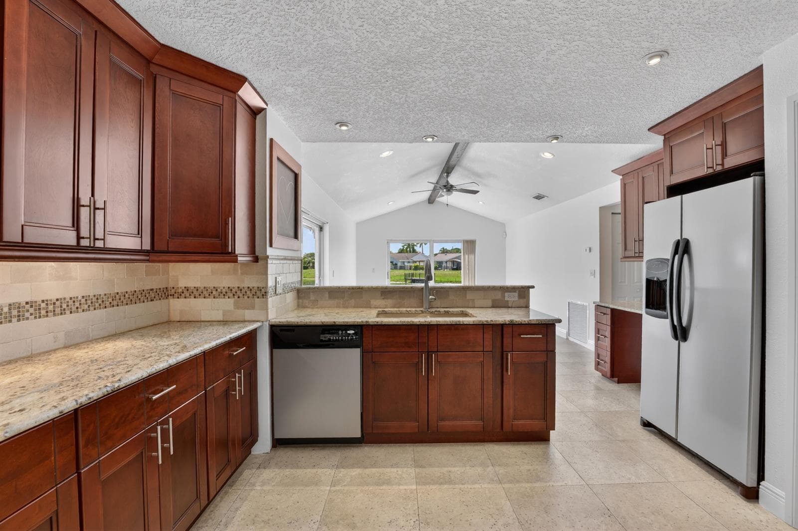 1273 SW 25th Avenue, Deerfield Beach FL 33442 photo 2