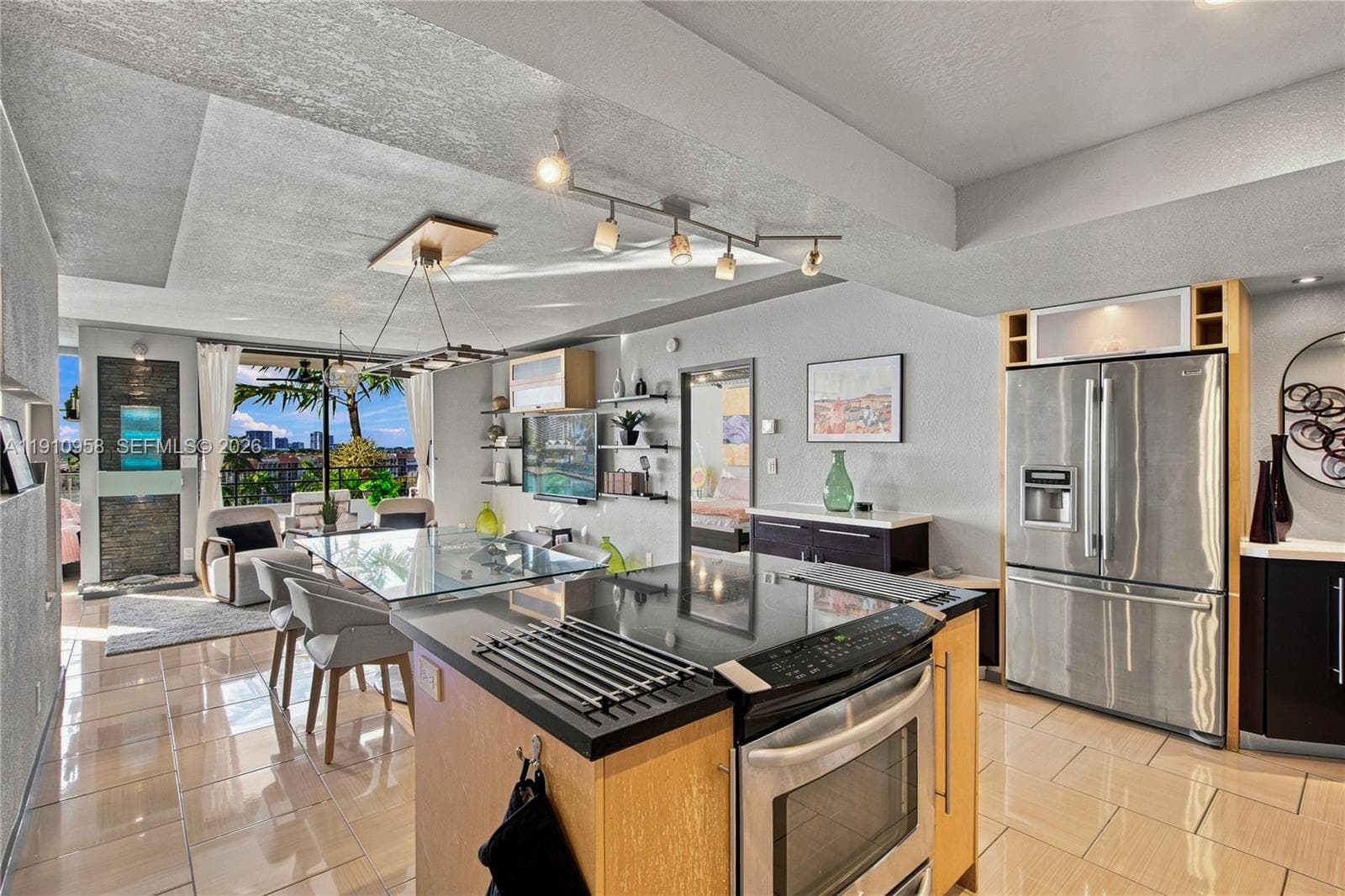 500 Three Islands Blvd # 308, Hallandale Beach FL 33009 photo 3