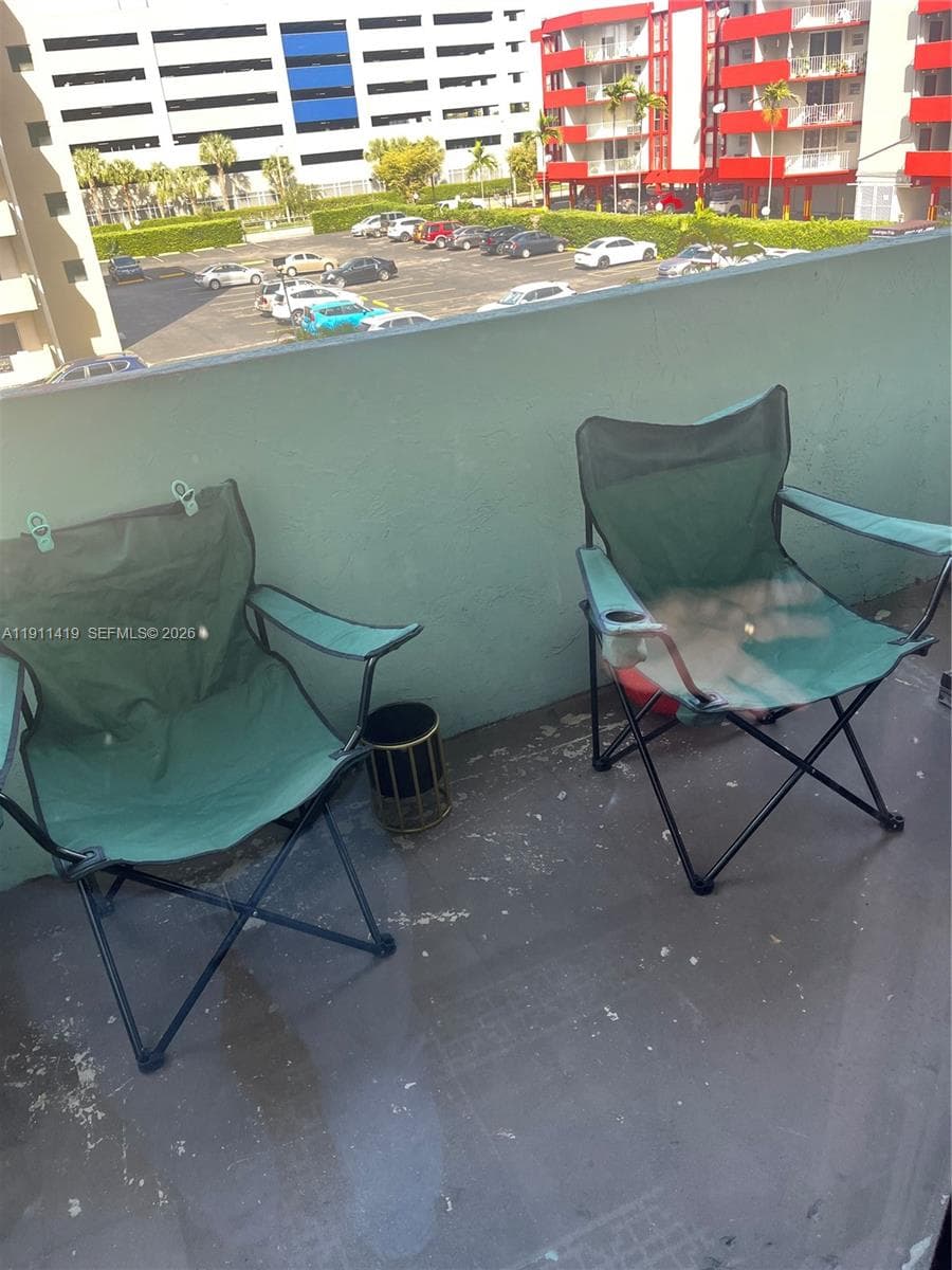 1825 W 44th Pl # 309, Hialeah FL 33012 photo 3