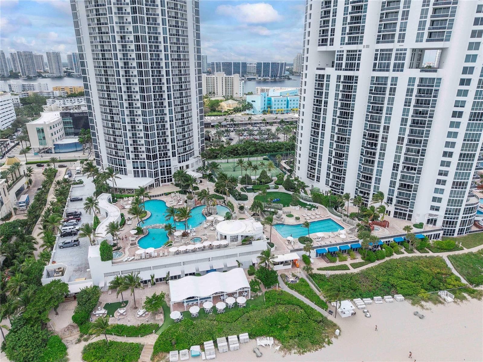 18001 Collins Avenue # 2806, North Miami Beach FL 33160 photo 5