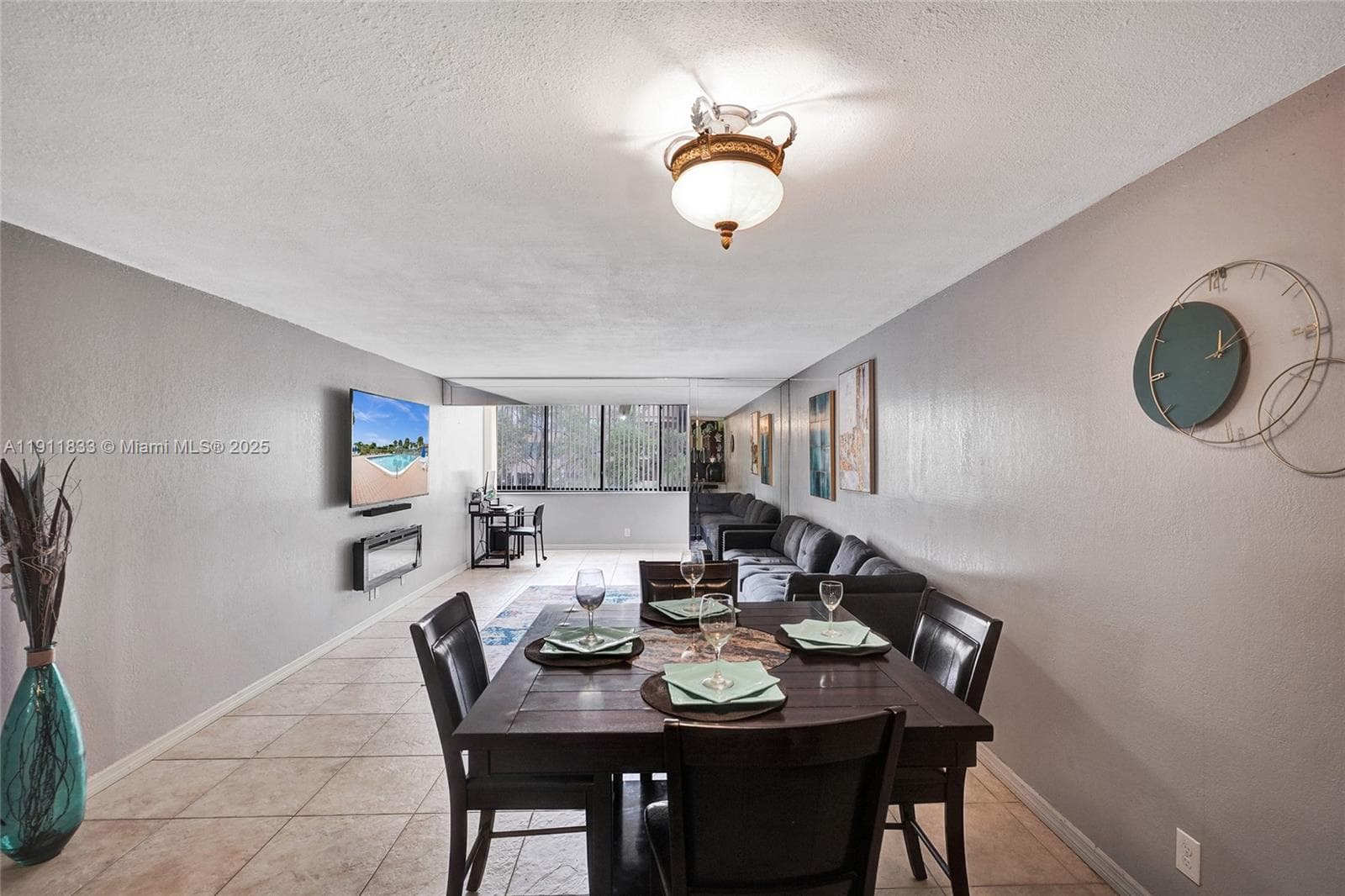 8010 Hampton Blvd # 211, North Lauderdale FL 33068 photo 4