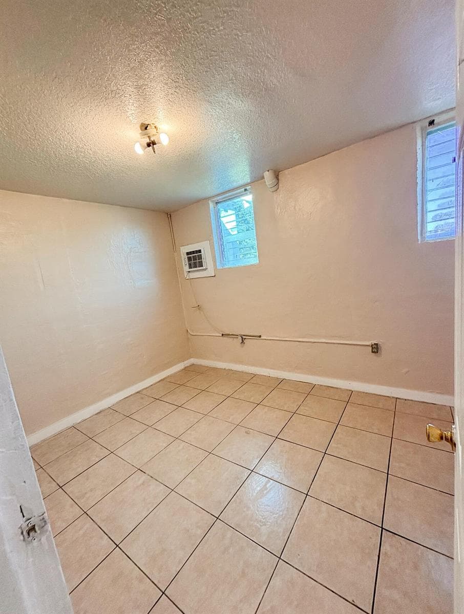 433 N 9th N Street, Fort Pierce FL 34950 photo 4