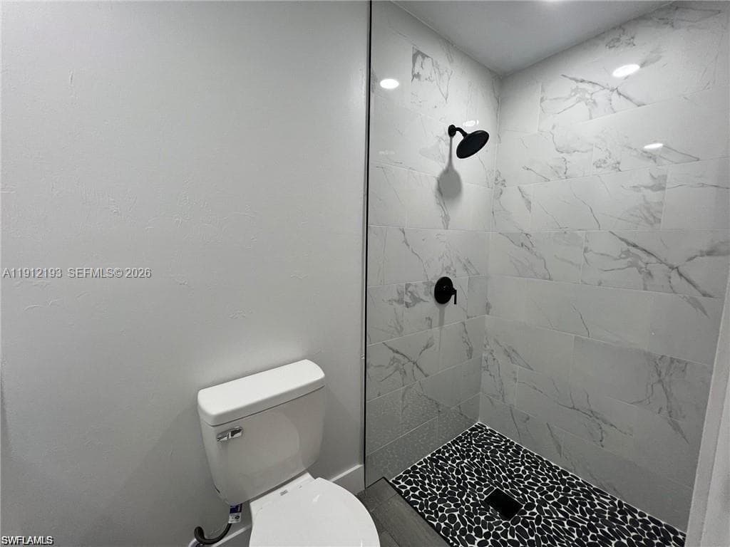 1109 N Grifford Ave, Lehigh Acres FL 33936 photo 5