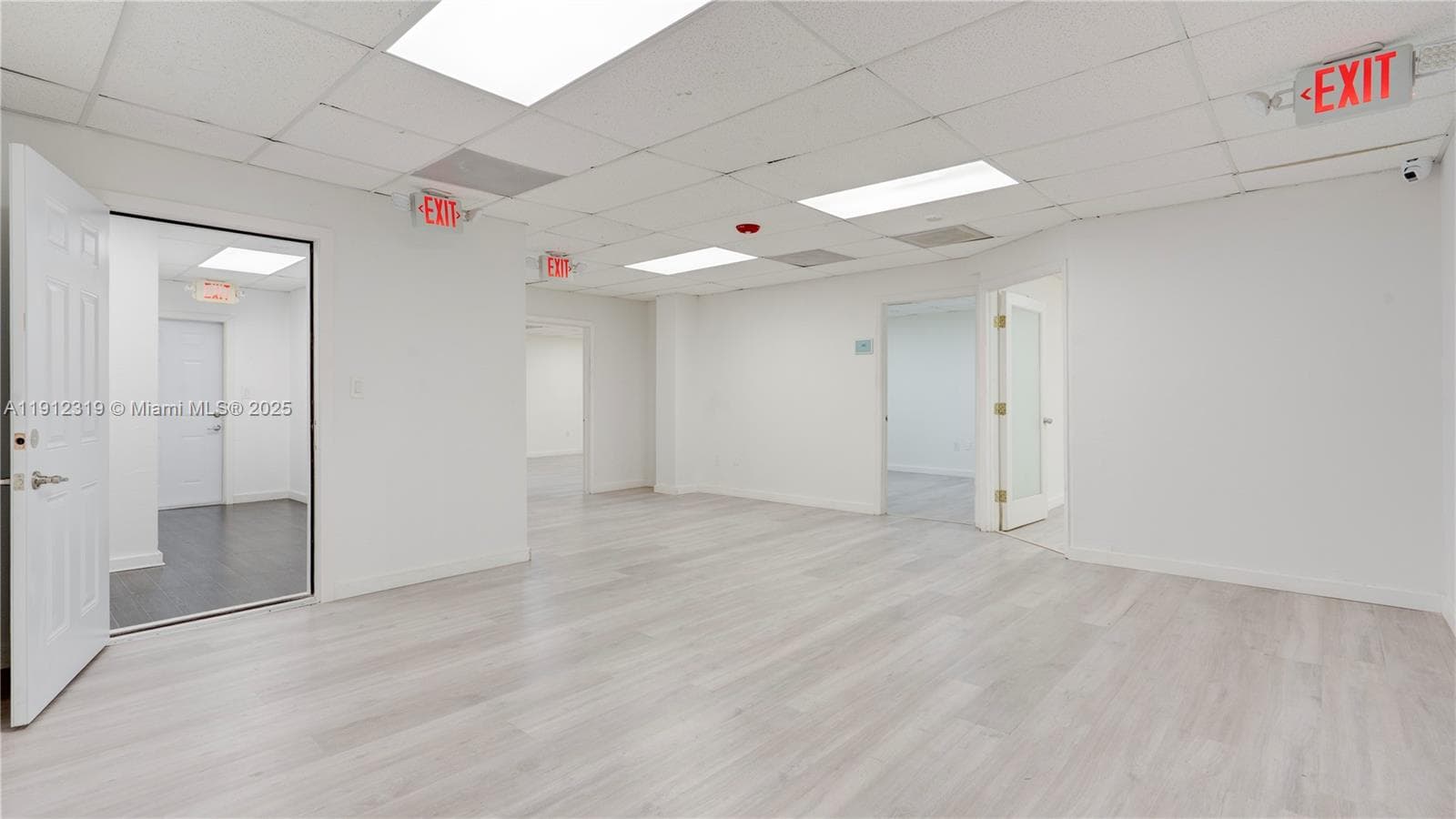 10460 Quail Roost Dr, Cutler Bay FL 33157 photo 5