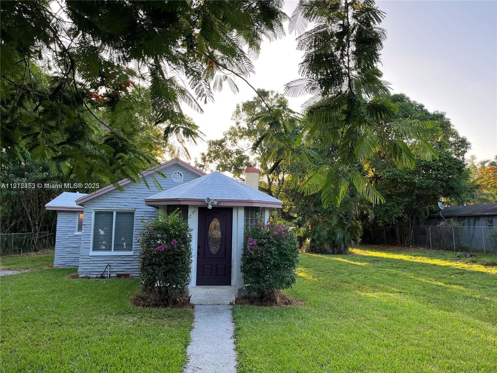 1140 NW 4th Ave, Fort Lauderdale FL 33311