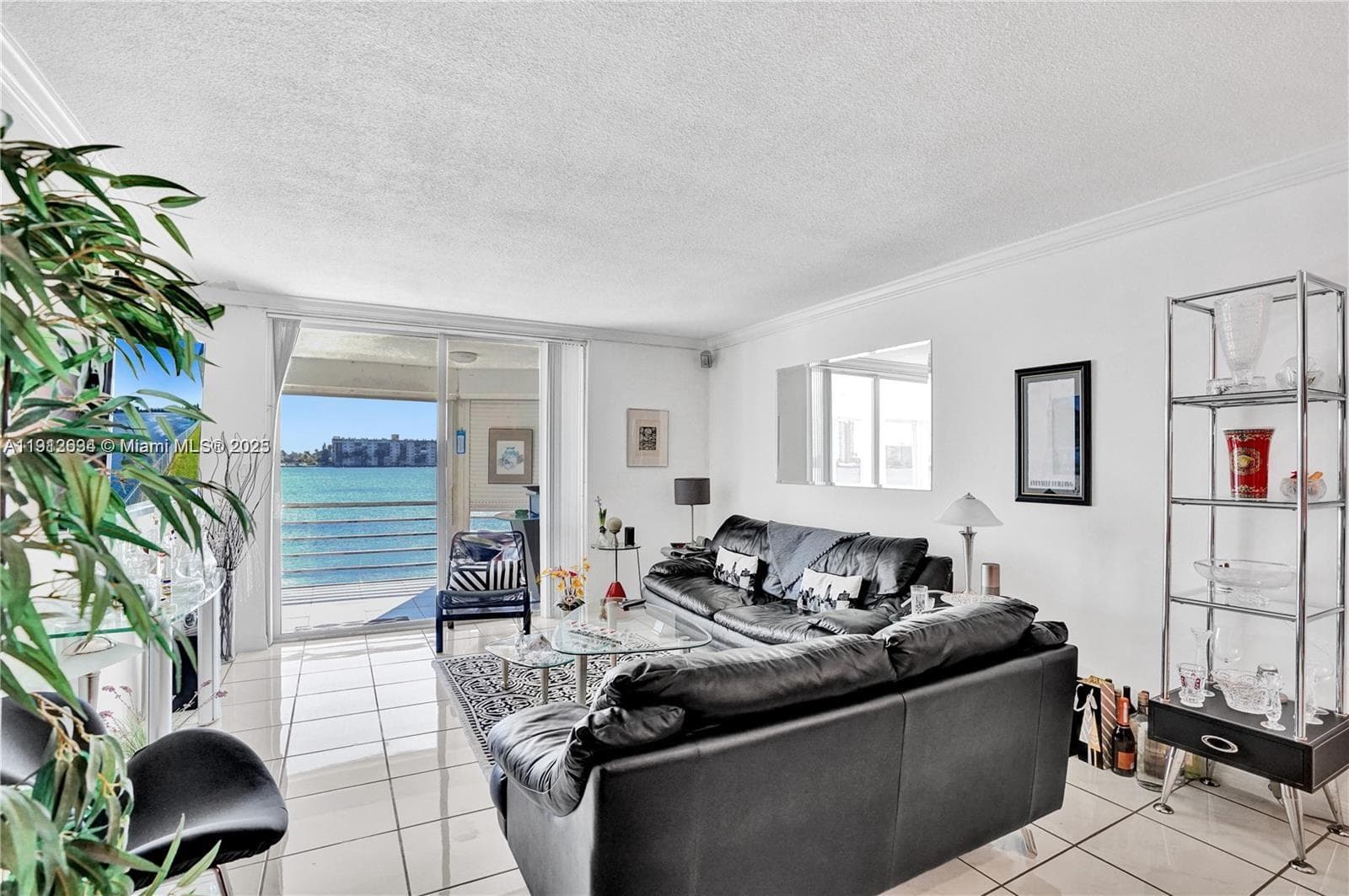 1000 NE 191st St # 21, Miami FL 33179 photo 5