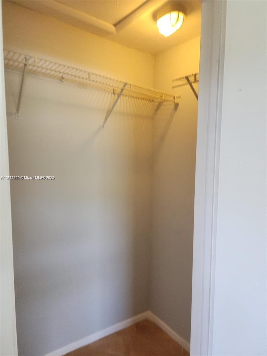 6061 Shakerwood Cir # 208, Tamarac FL 33319 photo 4