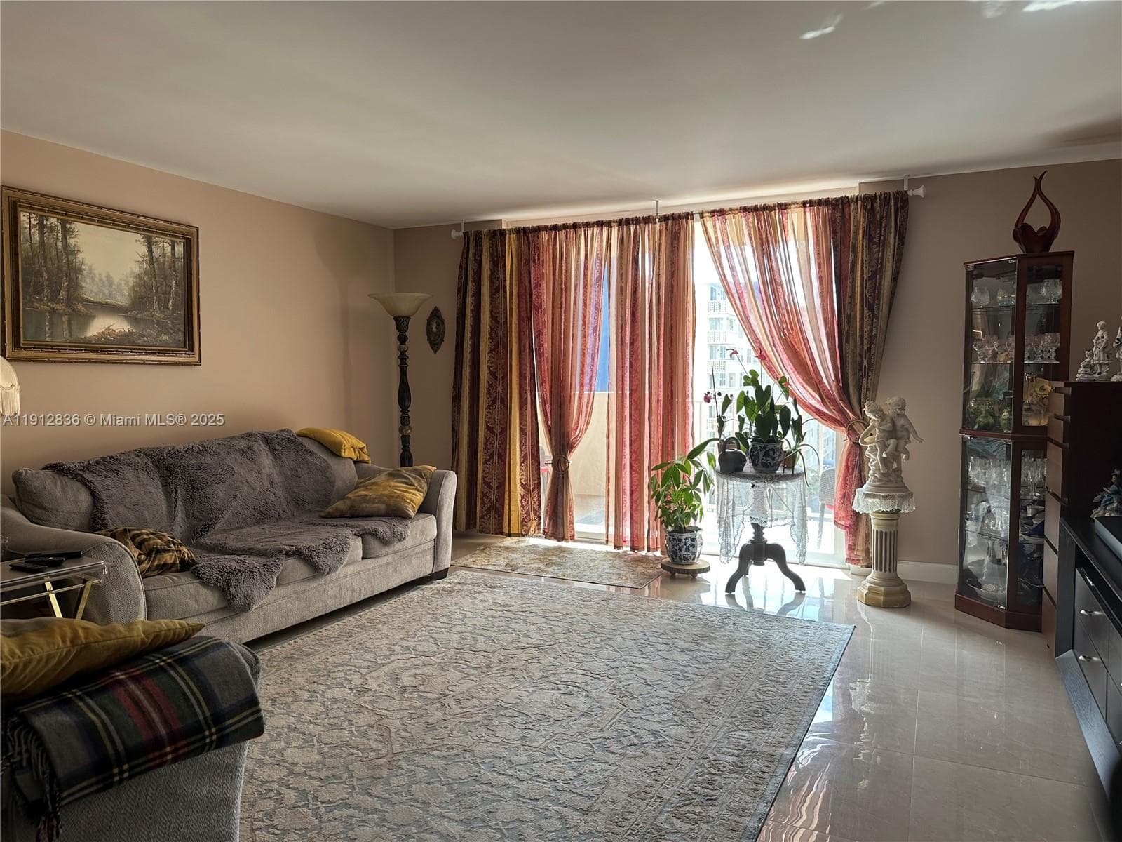 1865 S Ocean Dr # 6H, Hallandale Beach FL 33009 photo 2