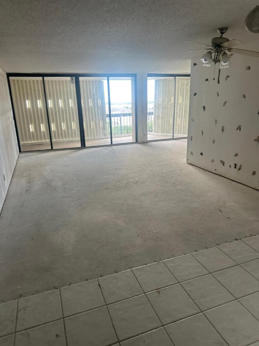 2425 Presidential Way # 1203, West Palm Beach FL 33401 photo 2
