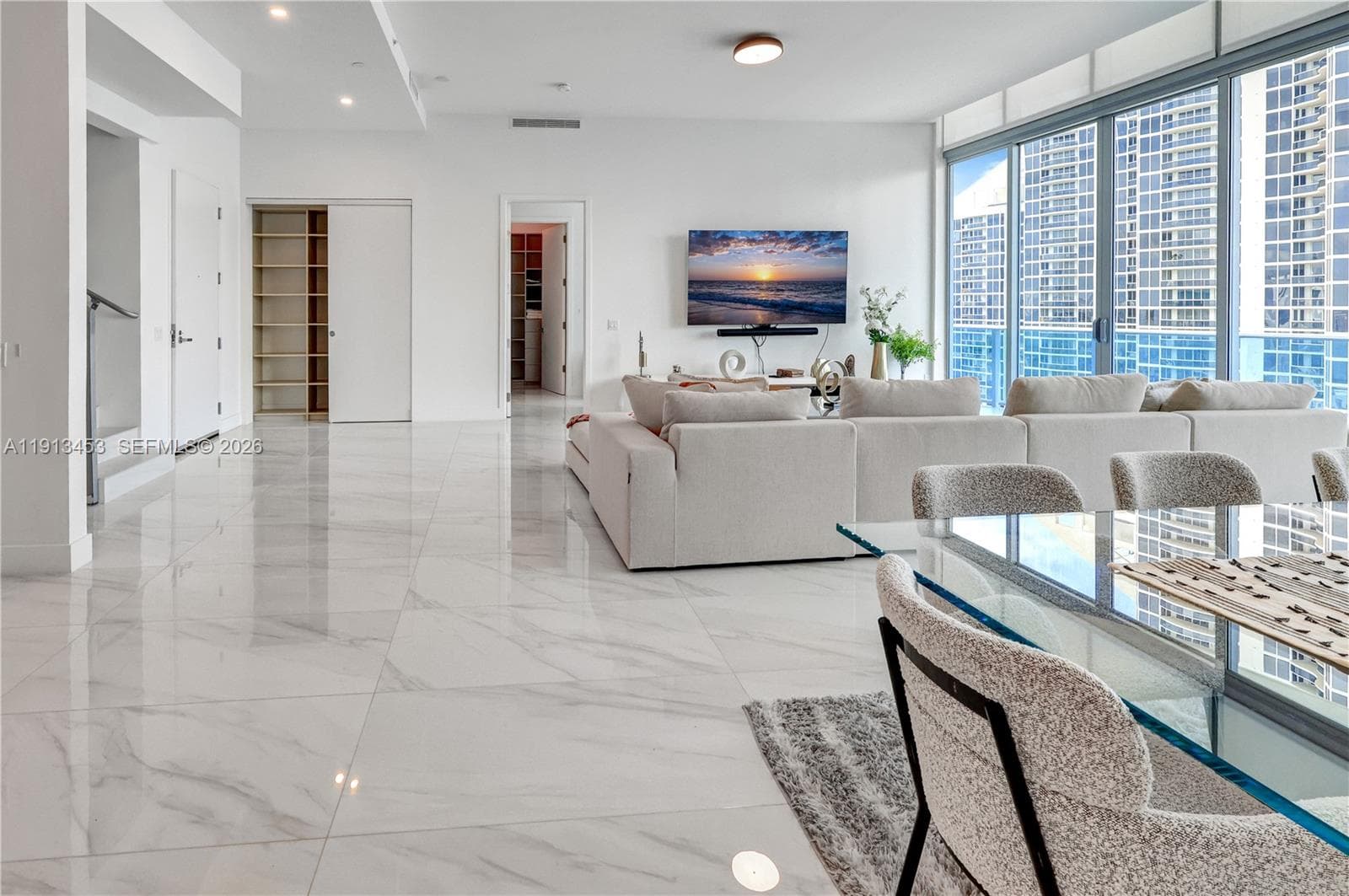 17550 Collins Ave, Sunny Isles Beach FL 33160 photo 3