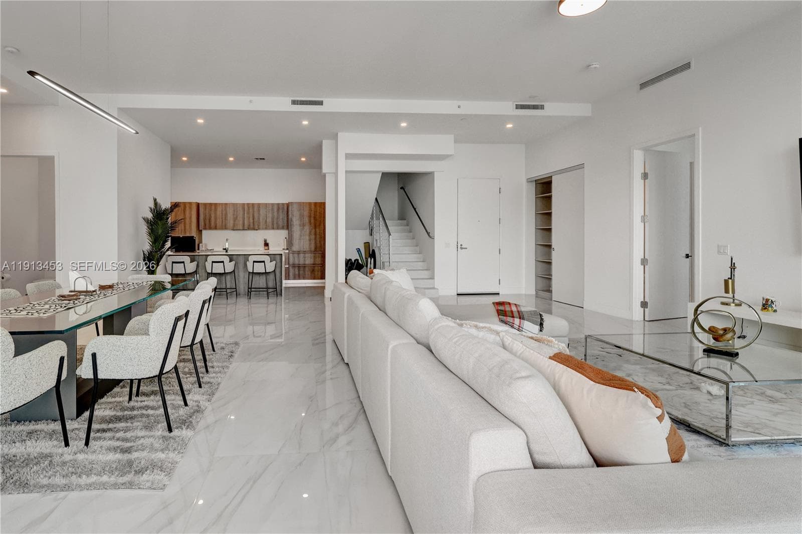 17550 Collins Ave, Sunny Isles Beach FL 33160 photo 5
