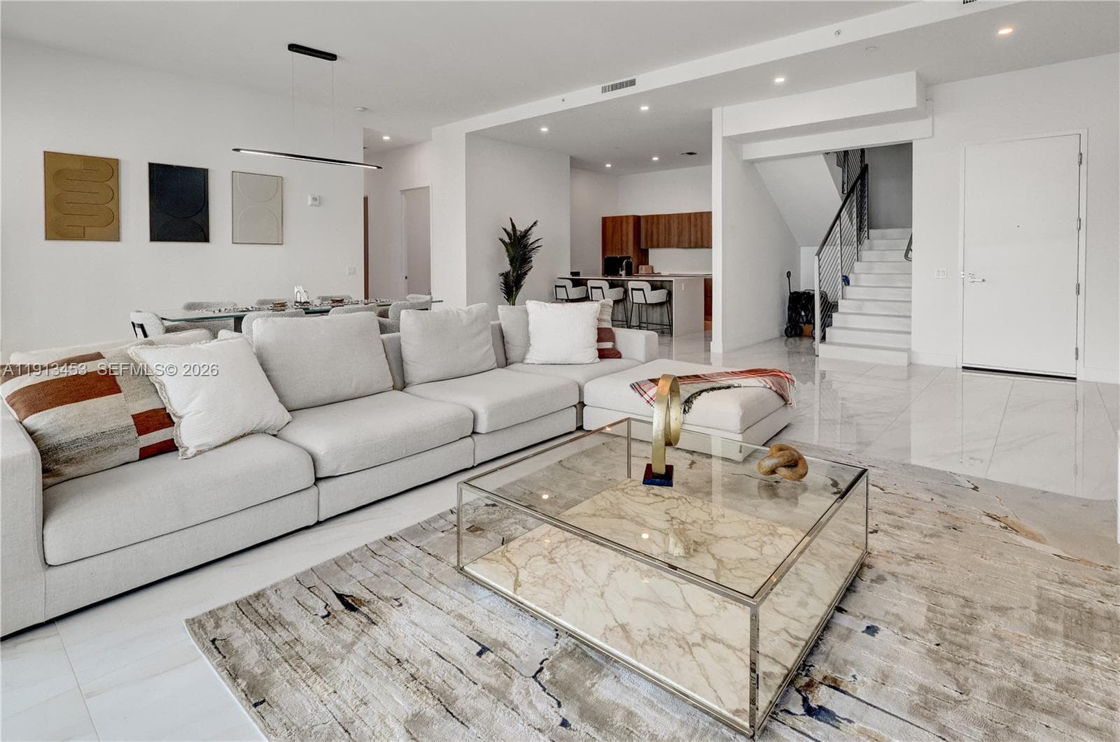 17550 Collins Ave, Sunny Isles Beach FL 33160 photo 4