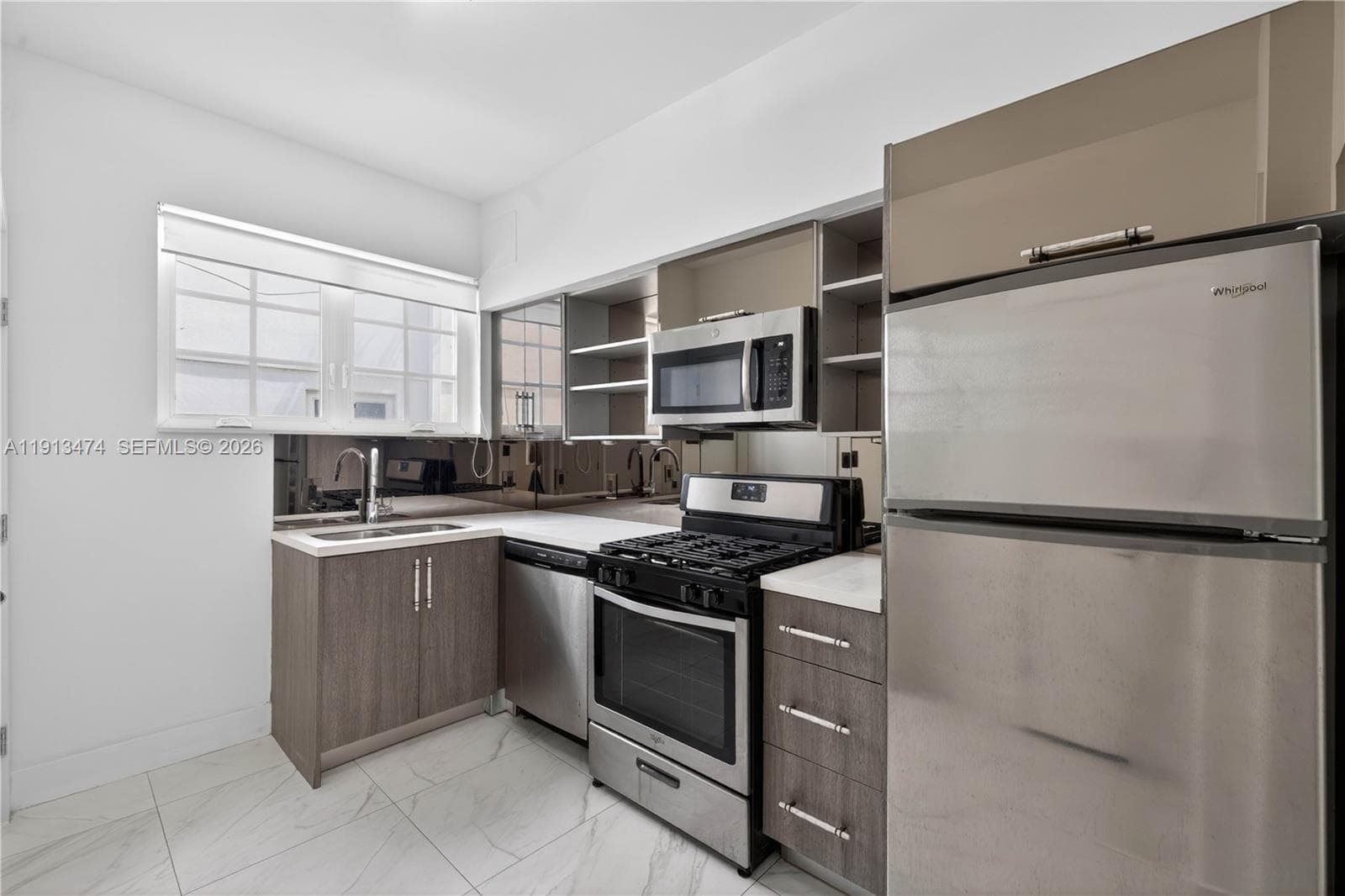 1601 Jefferson Ave, Miami Beach FL 33139 photo 2
