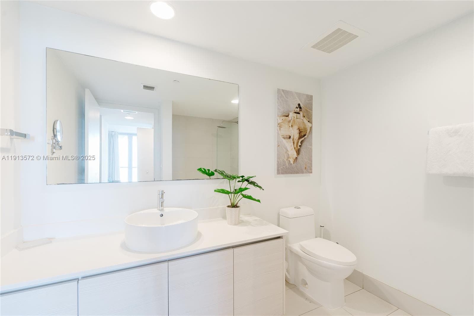 2602 E Hallandale Beach Blvd # R1206, Hallandale Beach FL 33009 photo 3